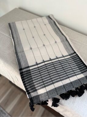 Threshold Black and Cream Table Runner